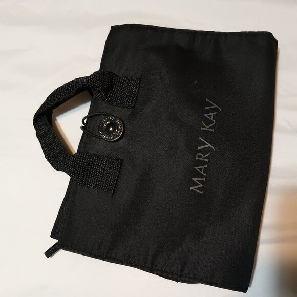 Makeup Bag - Mary Kay Cosmetic & Toiletry Organizer - Travel Makeup Bag - Picture 1 of 5